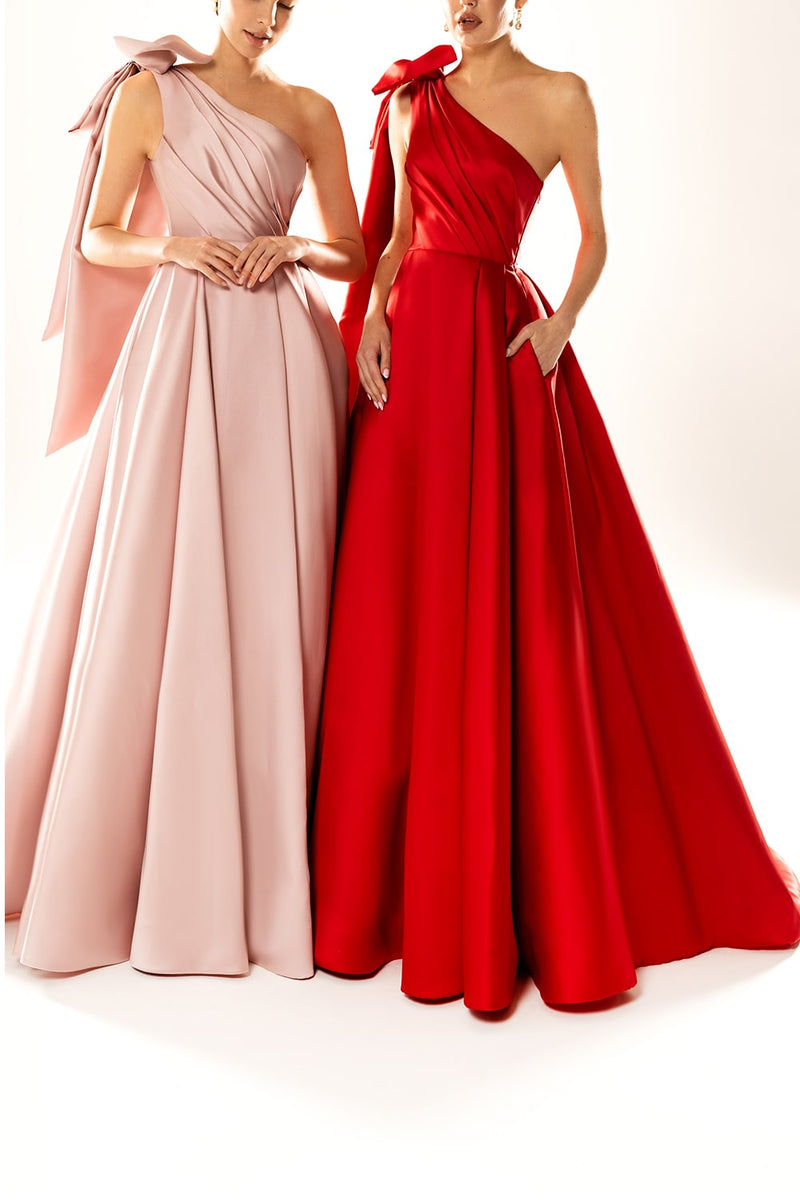 Marcela Gown